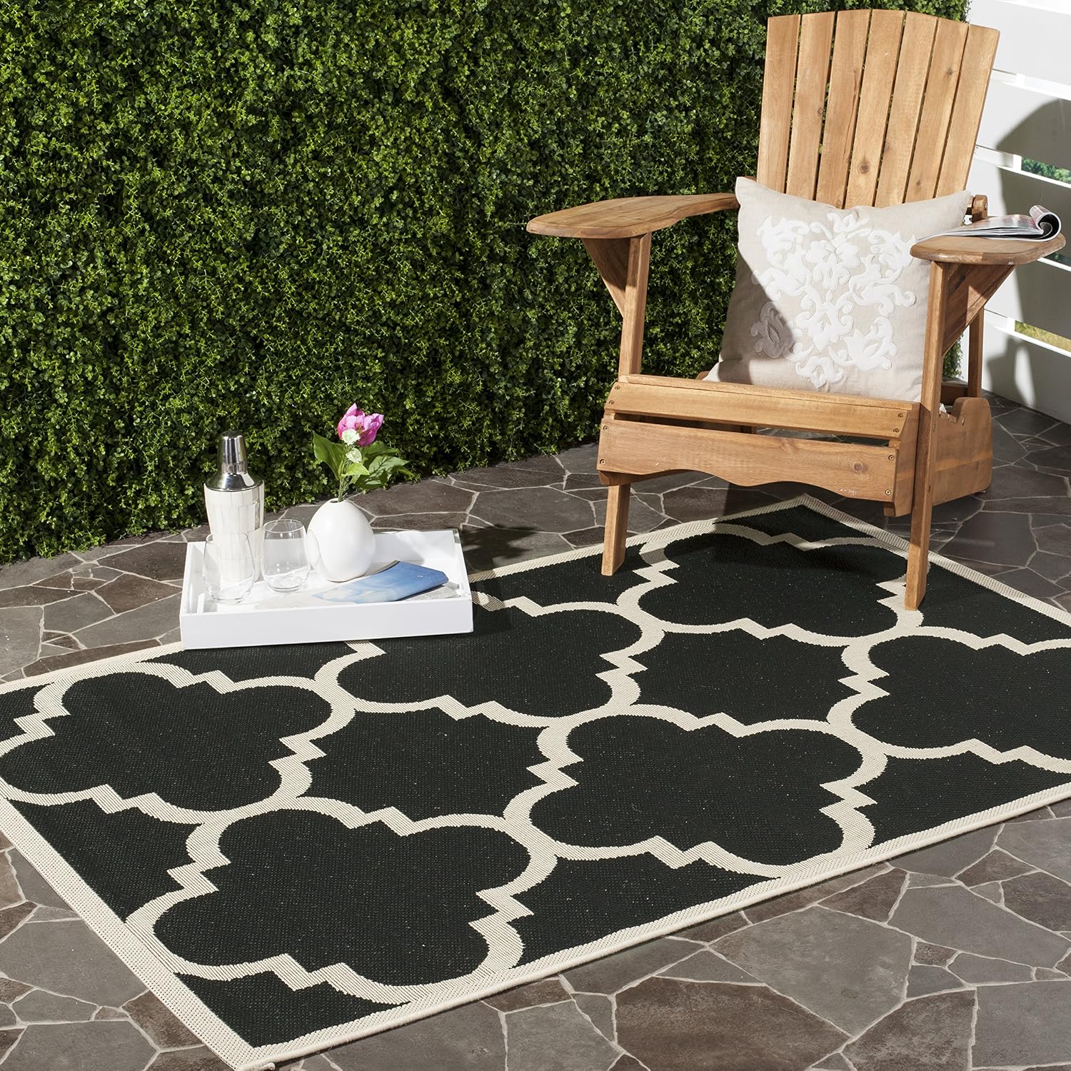 SAFAVIEH Courtyard Black Beige Rug